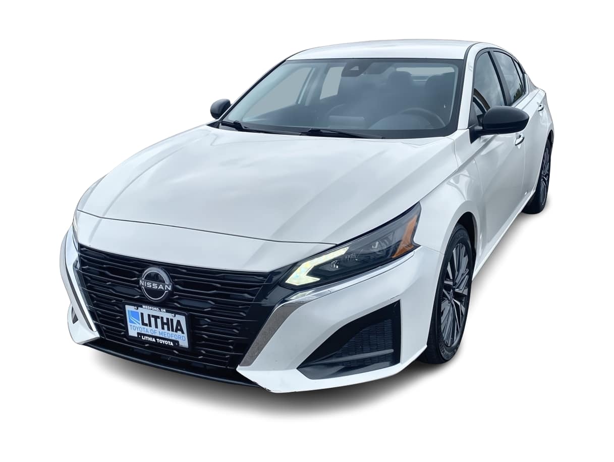 Thumbnail: 2025 Nissan Altima - 1