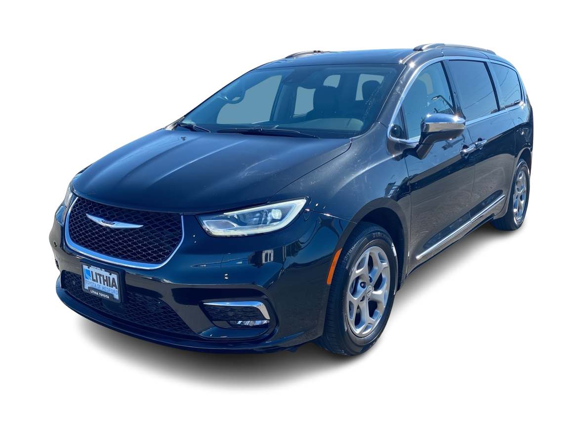Thumbnail: 2022 Chrysler Pacifica - 1