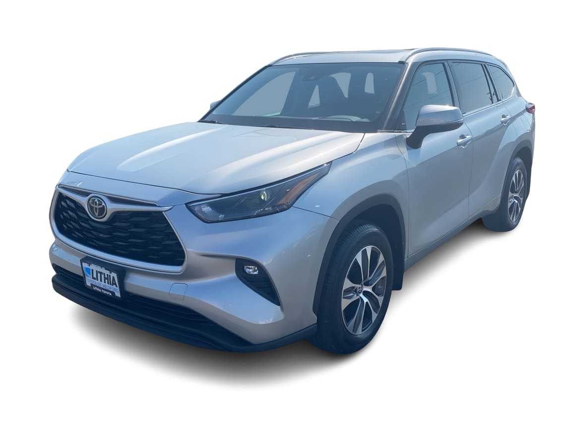 Thumbnail: 2022 Toyota Highlander - 1