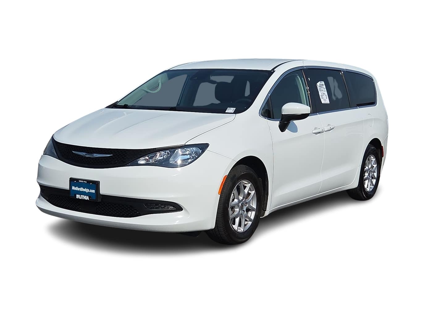 Thumbnail: 2023 Chrysler Voyager - 1