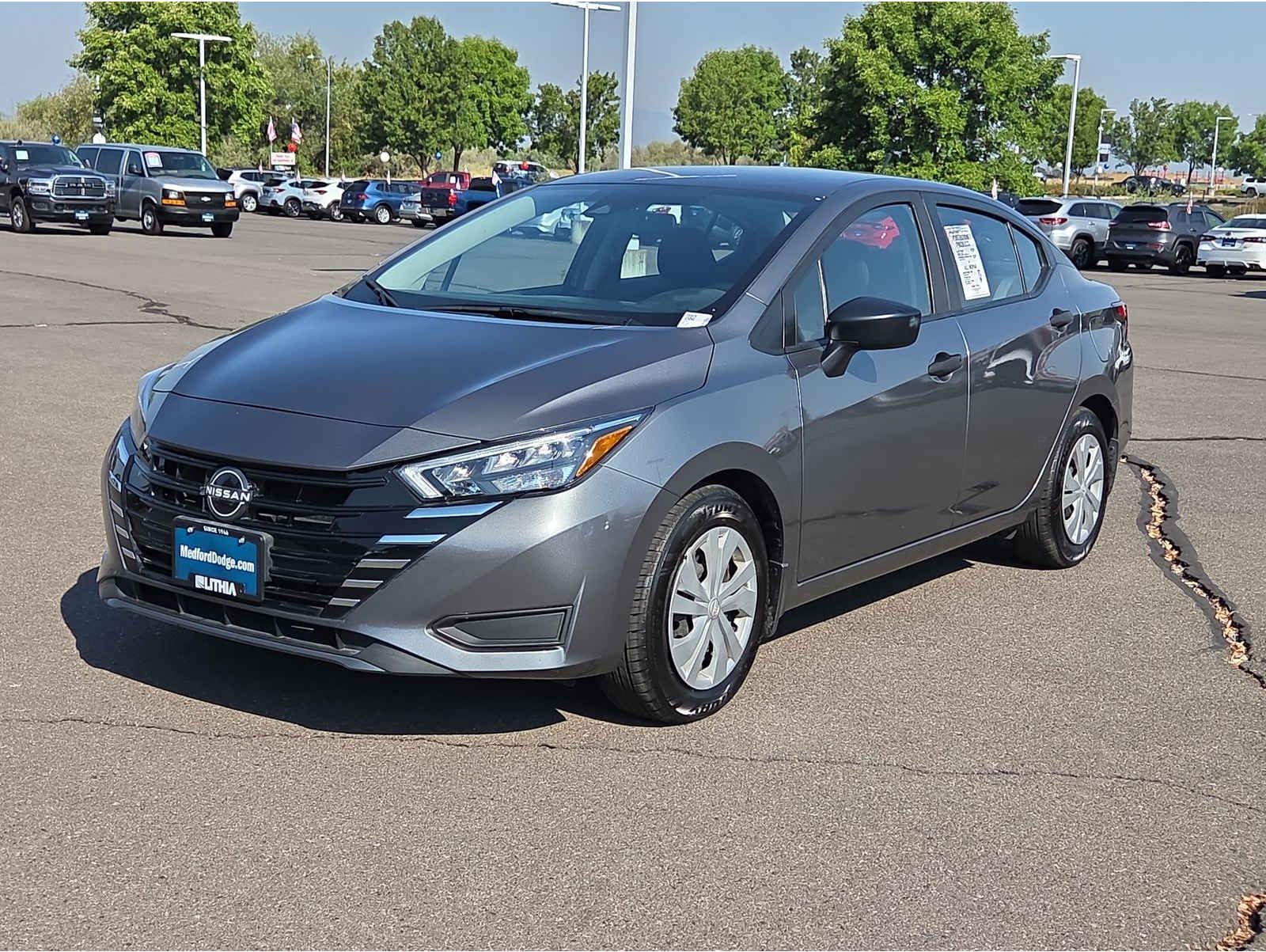 2025 Nissan Versa Sedan