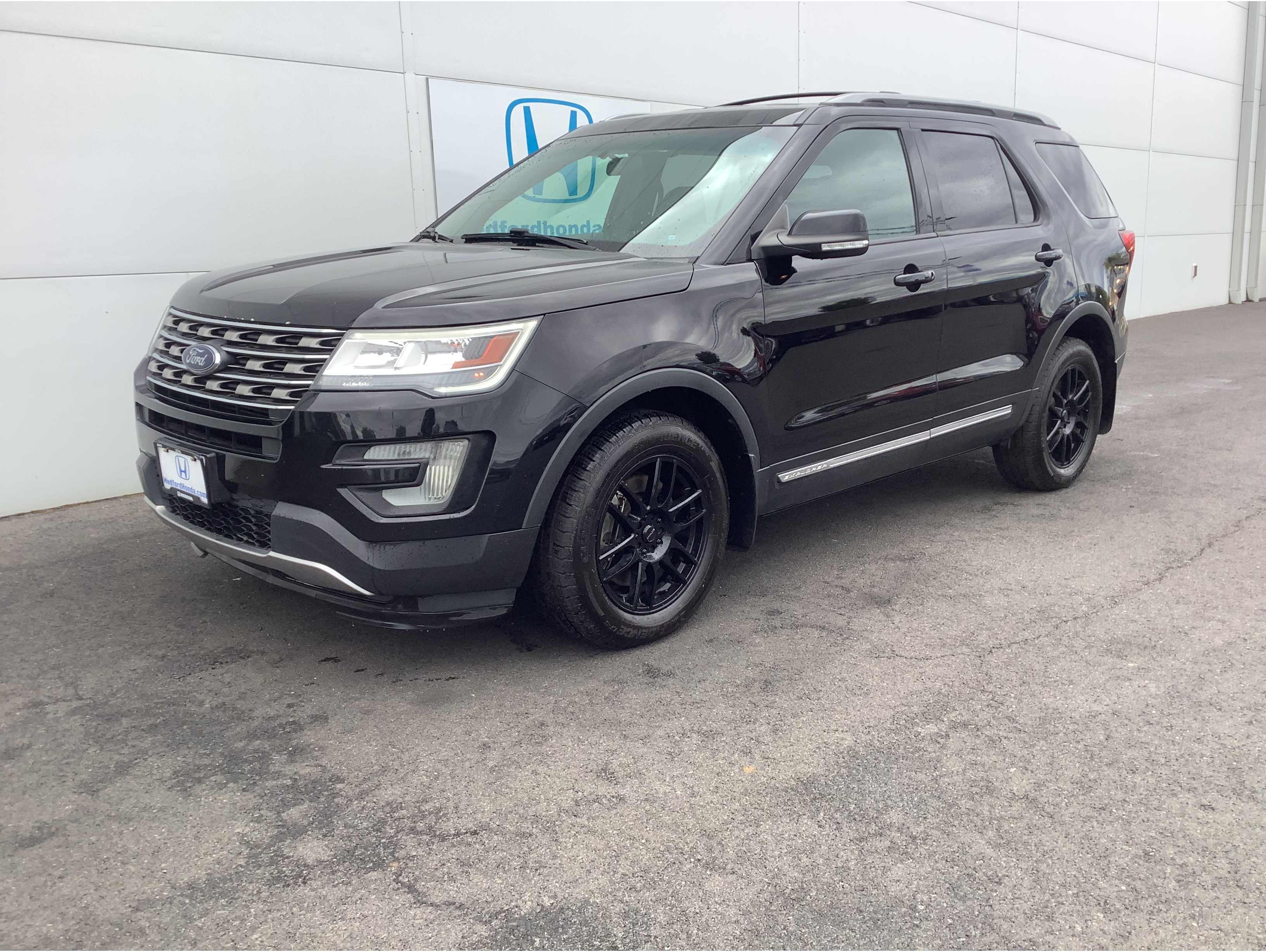 2016 Ford Explorer