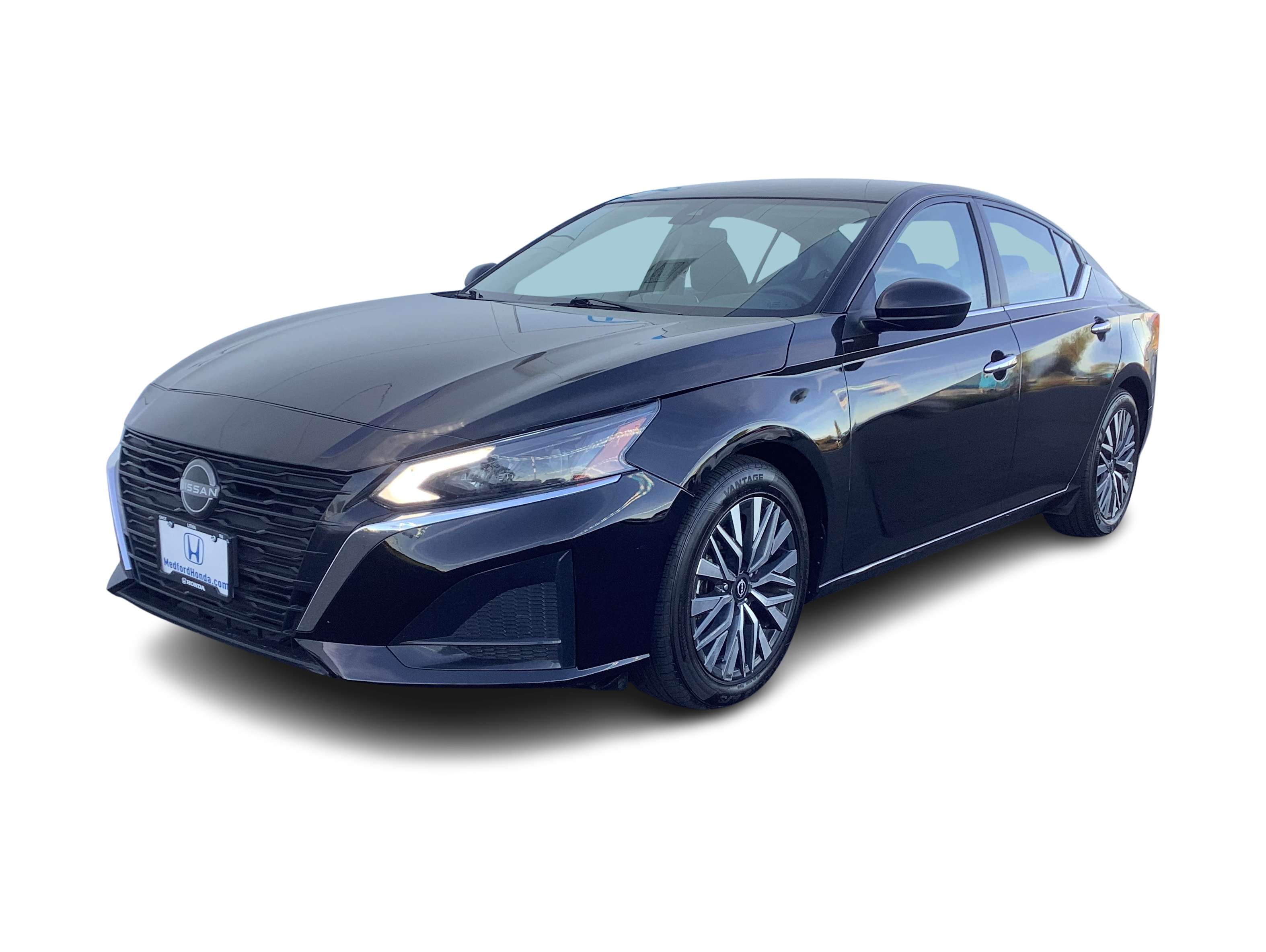 Thumbnail: 2024 Nissan Altima - 1