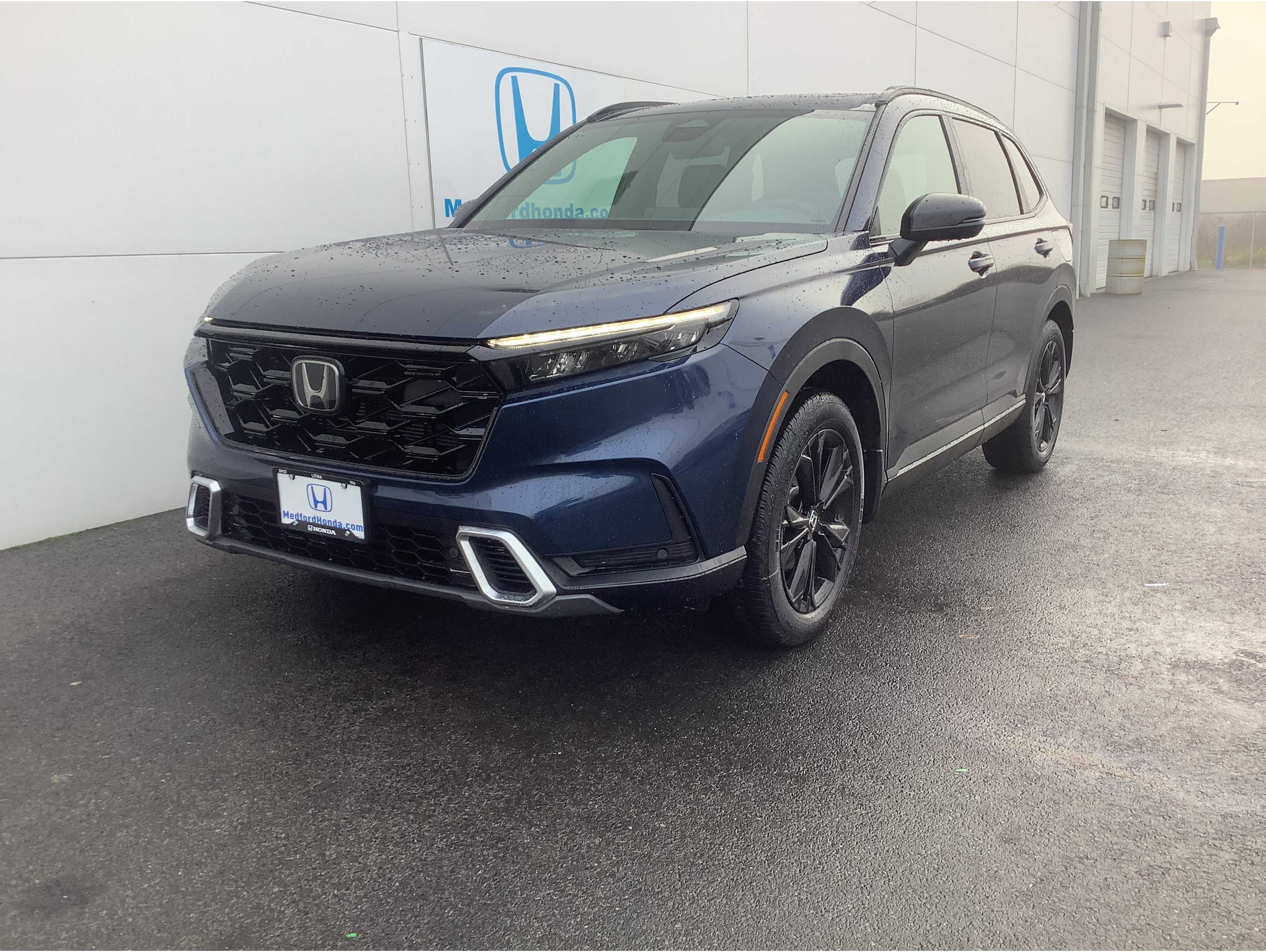 2026 Honda CR-V Sport Touring's photo