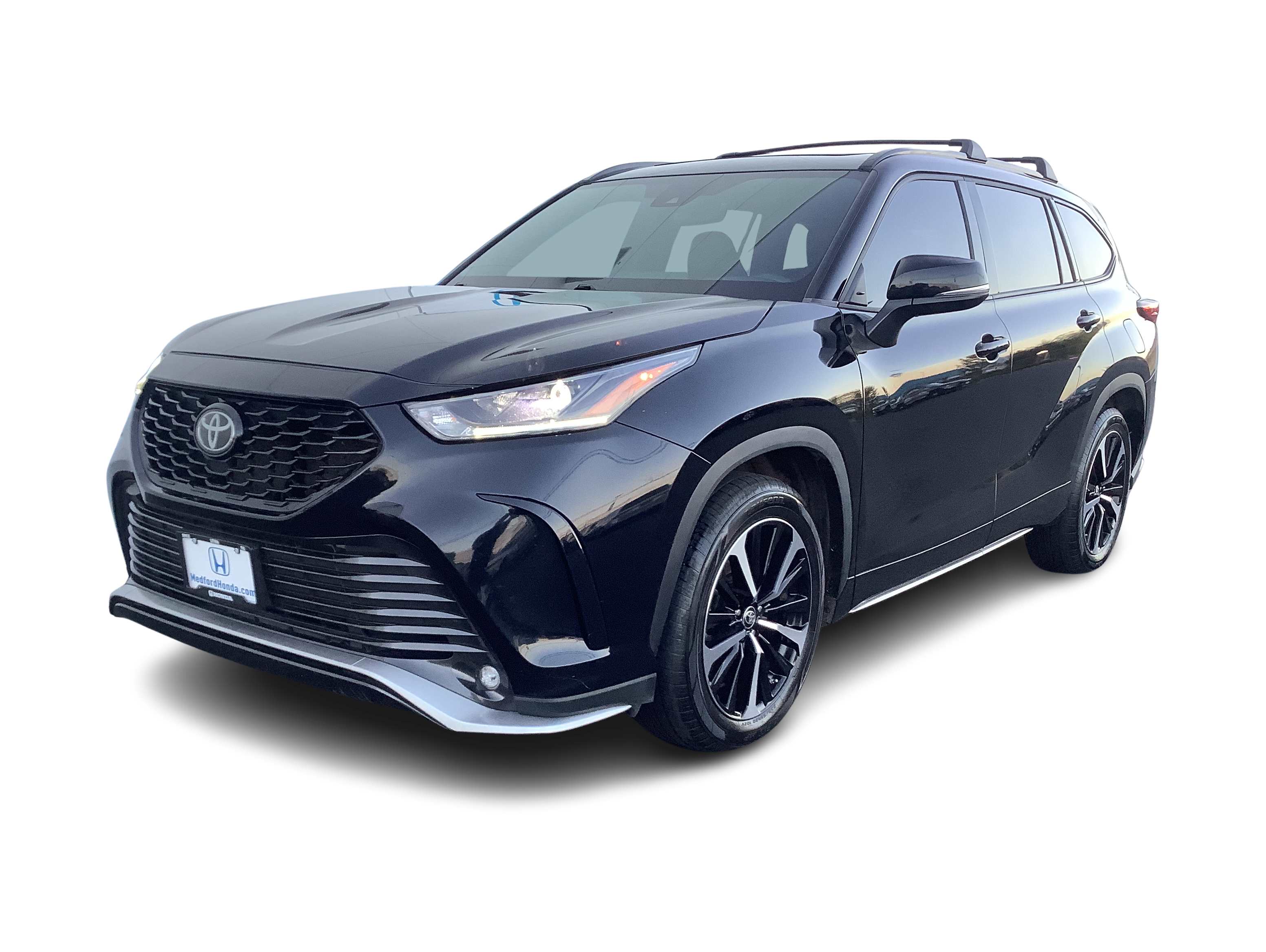 Thumbnail: 2022 Toyota Highlander - 1