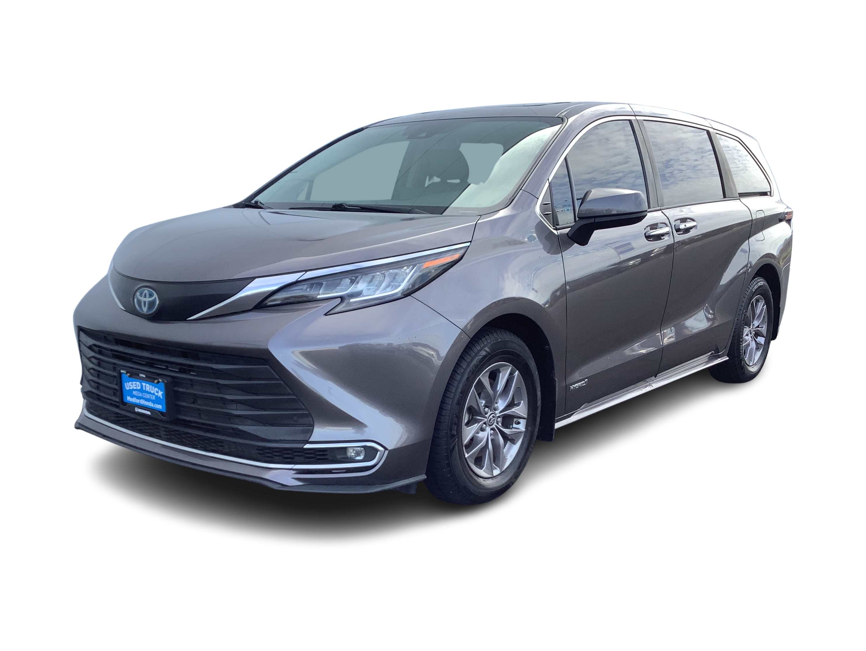 Thumbnail: 2021 Toyota Sienna - 1