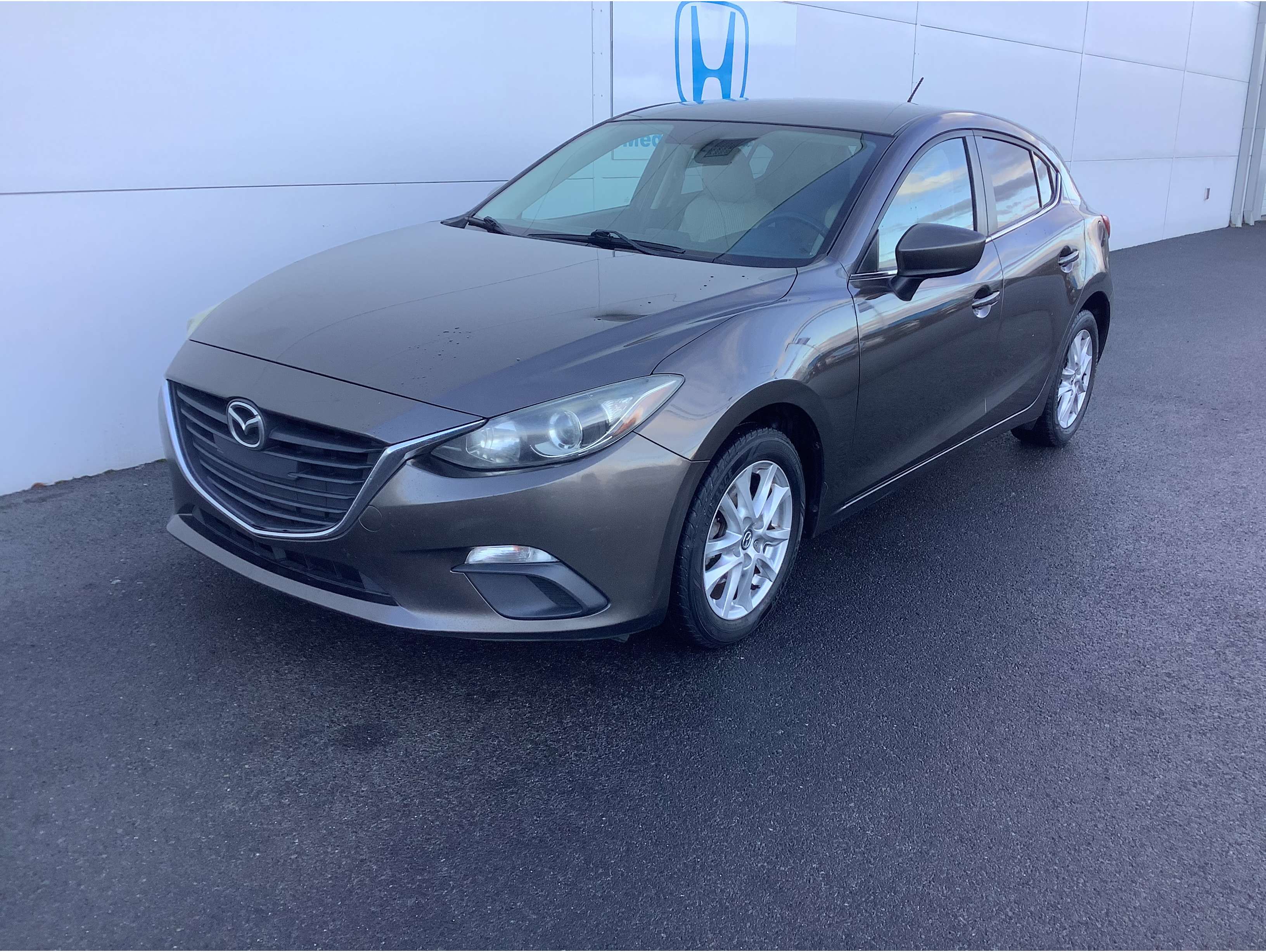 2014 Mazda MAZDA3