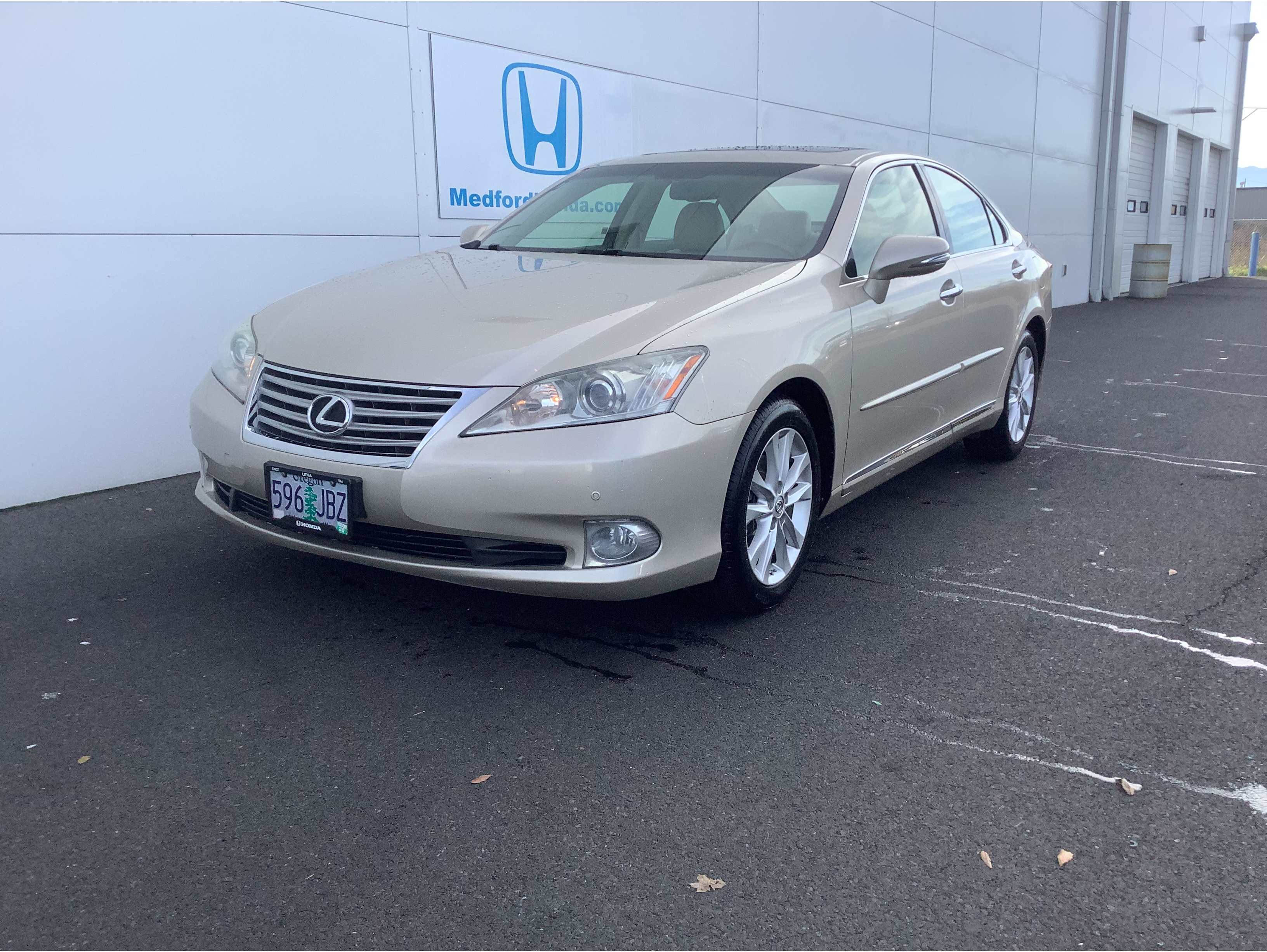 2012 Lexus ES Base's photo