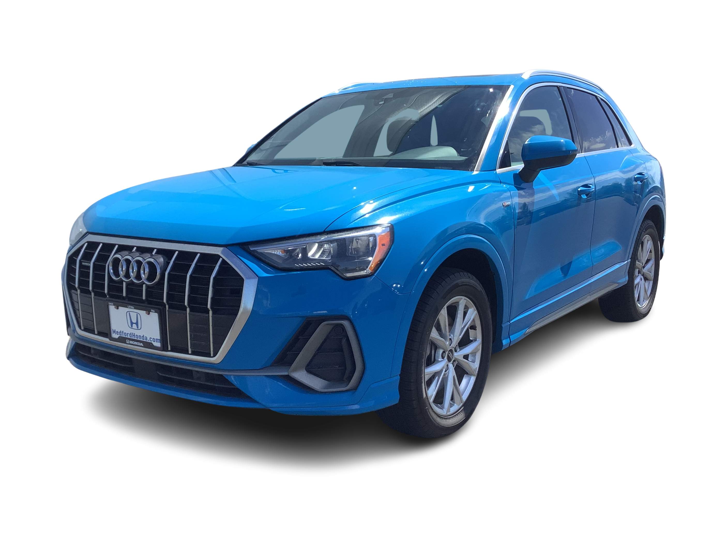 Thumbnail: 2022 Audi Q3 - 1