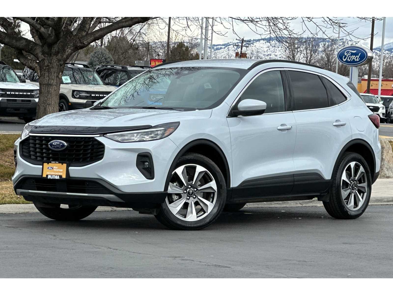 2025 Ford Escape Platinum