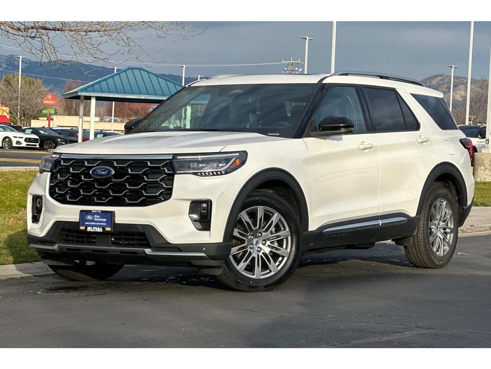 2025 Ford Explorer