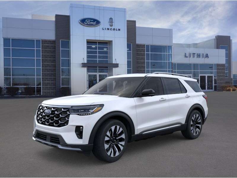 2026 Ford Explorer Platinum's photo