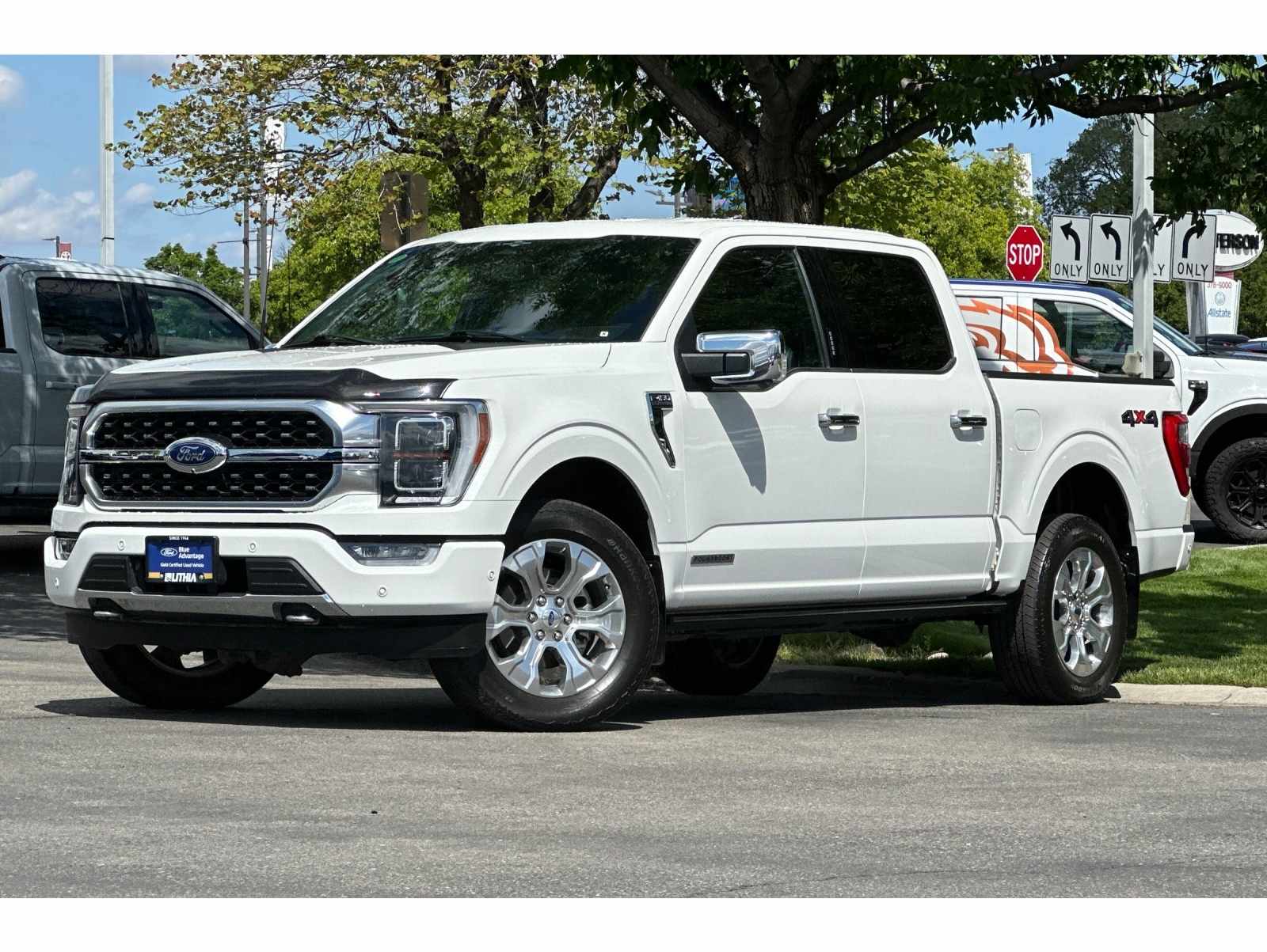 2023 Ford F-150 Platinum's photo