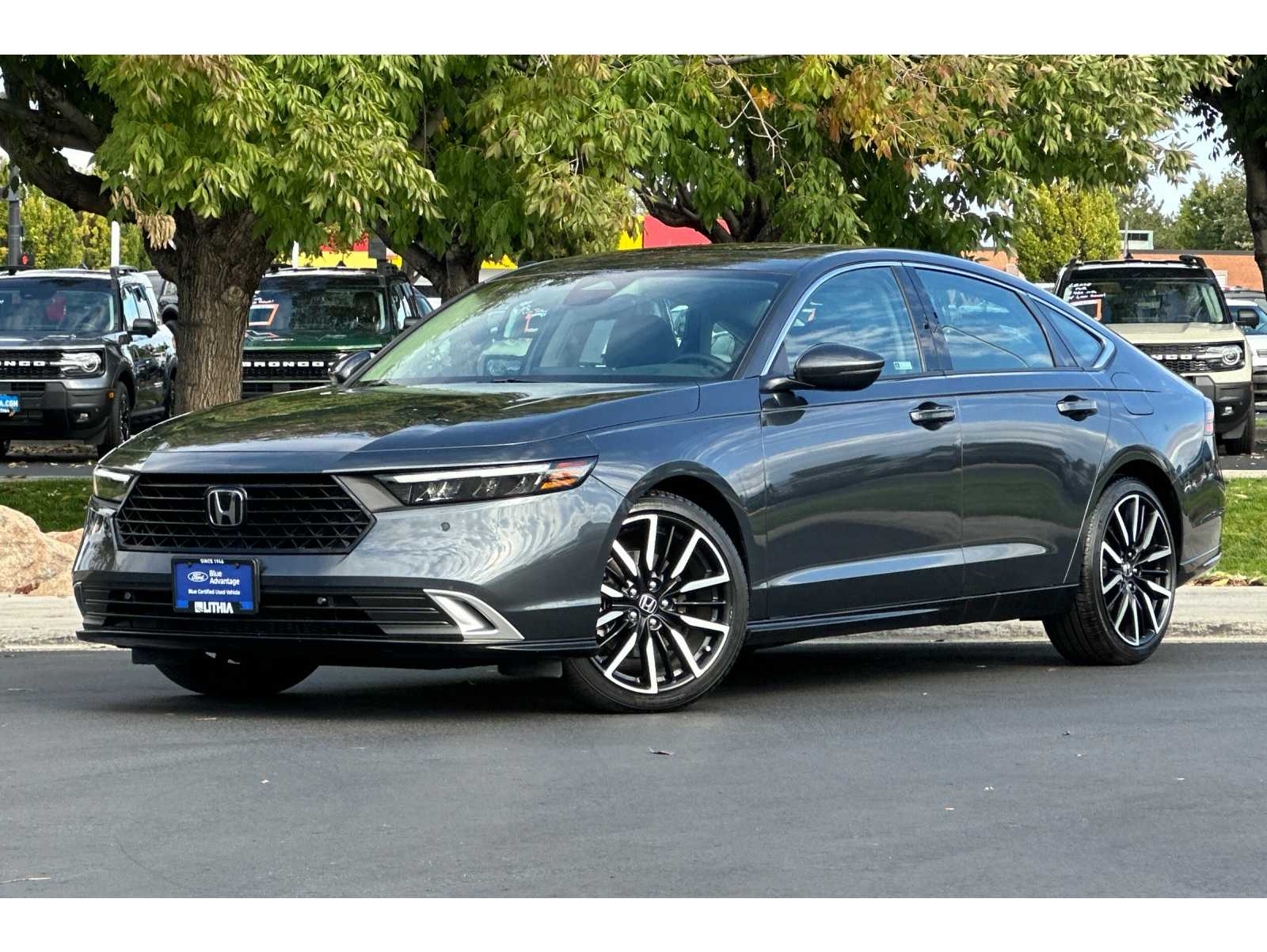2023 Honda Accord Hybrid Touring's photo