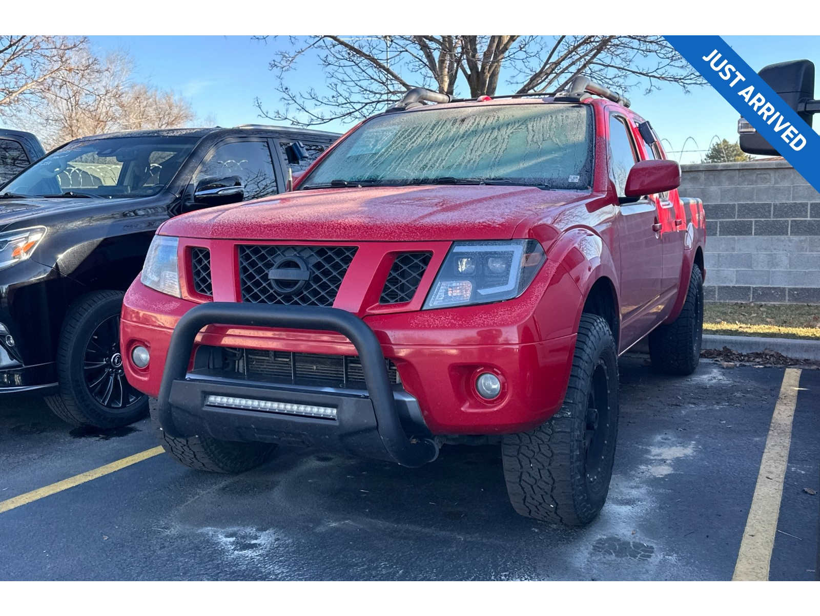 2011 Nissan Frontier PRO-4X's photo