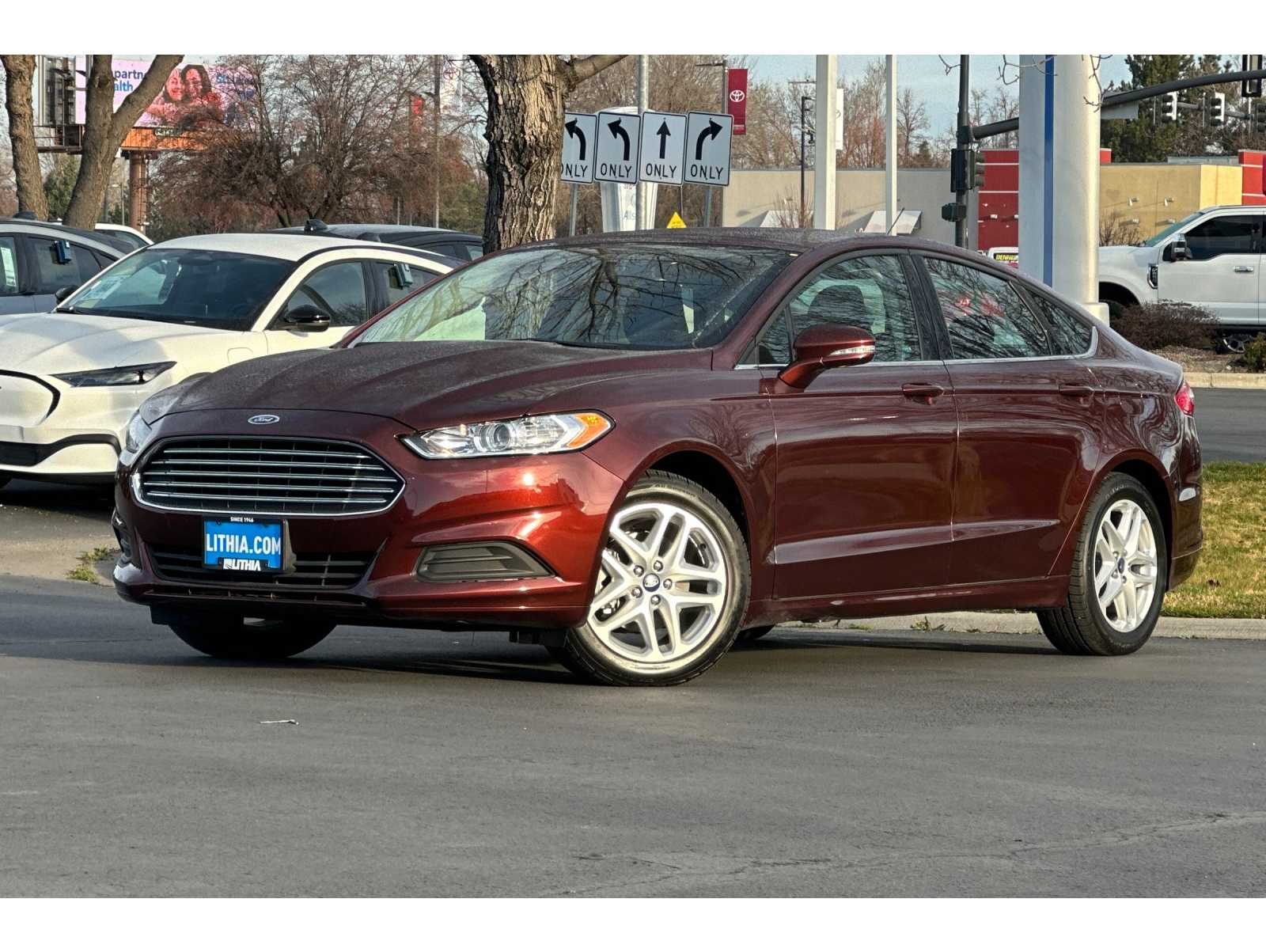 2016 Ford Fusion SE