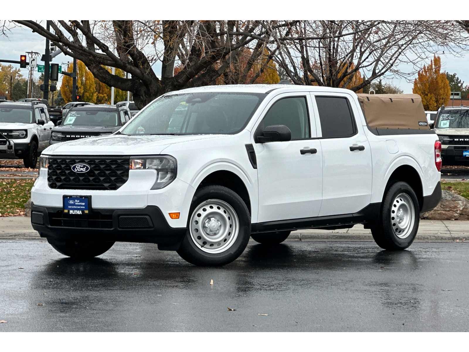 2025 Ford Maverick XL's photo