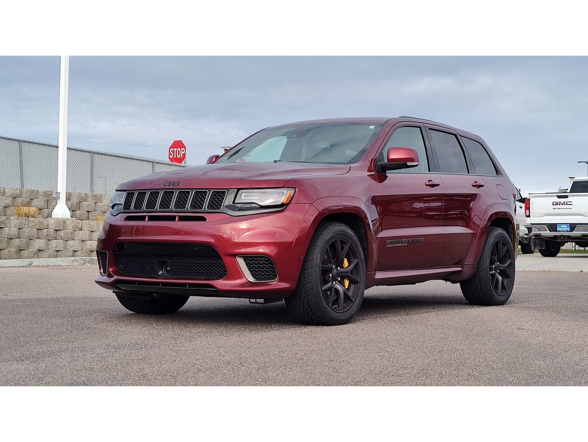2020 Jeep Grand Cherokee Trackhawk's photo