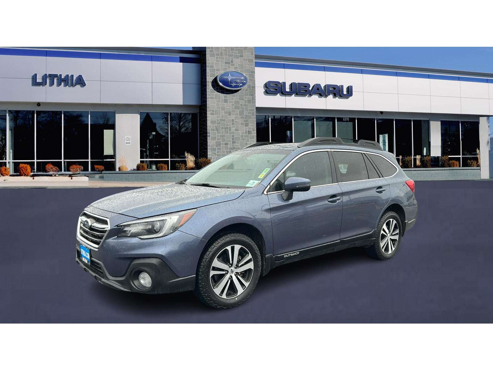 2018 Subaru Outback Limited's photo