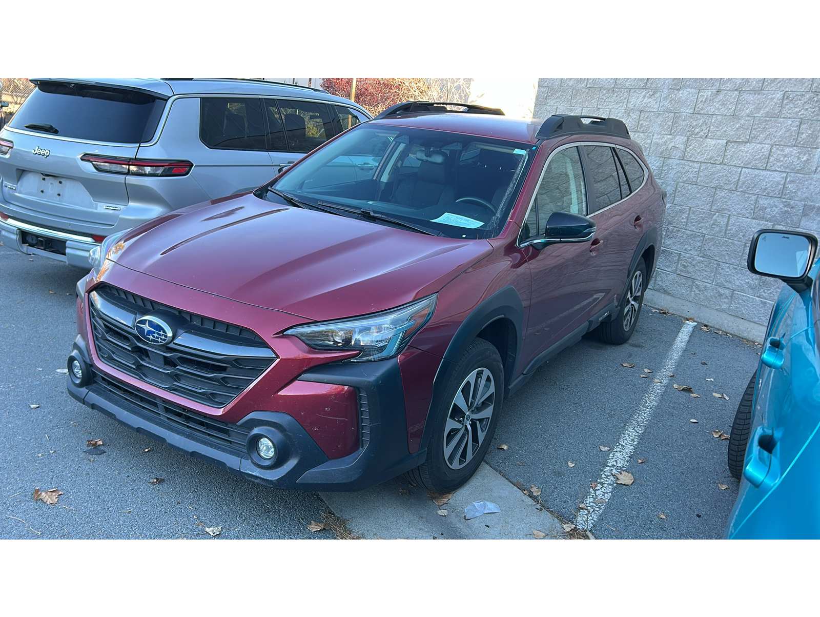 2023 Subaru Outback Premium's photo