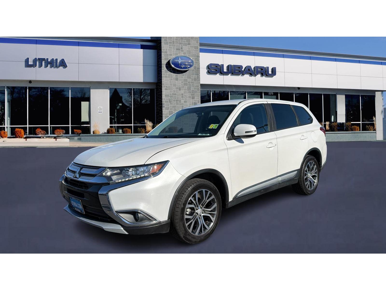 2018 Mitsubishi Outlander SE's photo