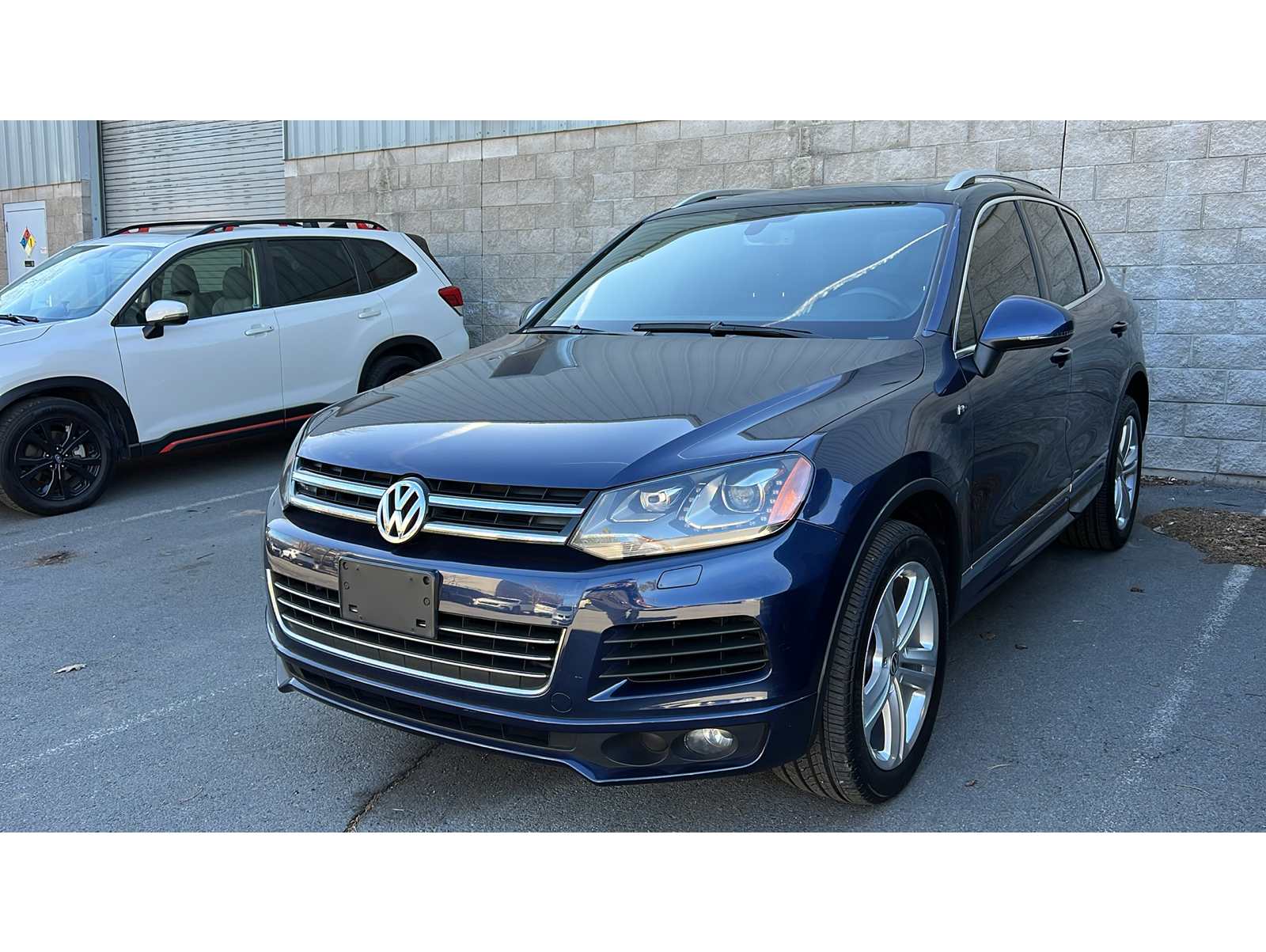 2014 Volkswagen Touareg R-Line