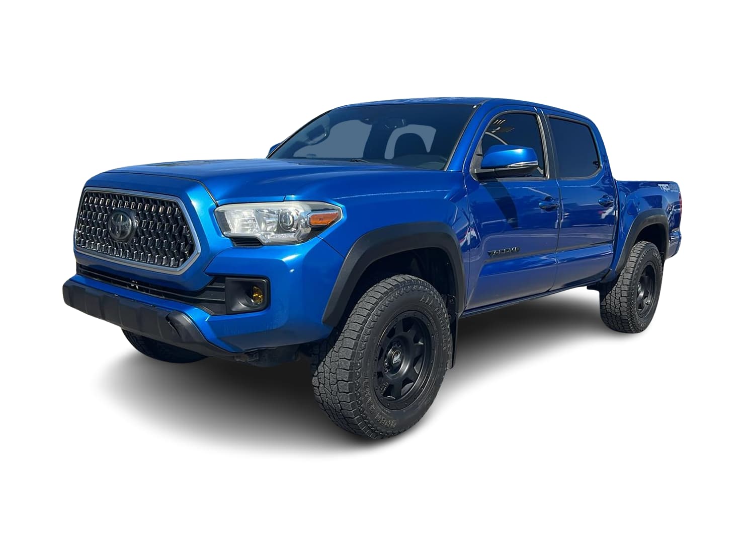 Thumbnail: 2018 Toyota Tacoma - 1