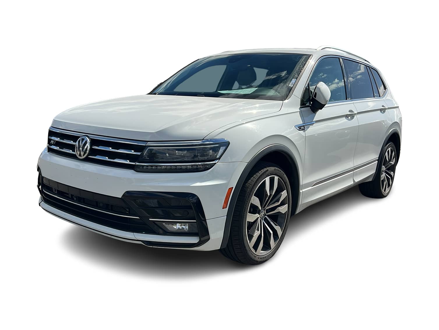 Thumbnail: 2021 Volkswagen Tiguan - 1