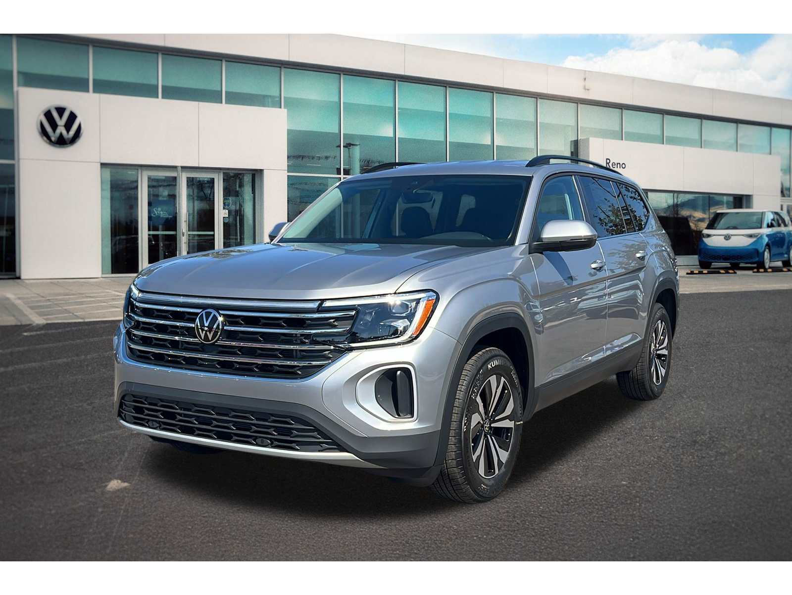 2026 Volkswagen Atlas SE's photo