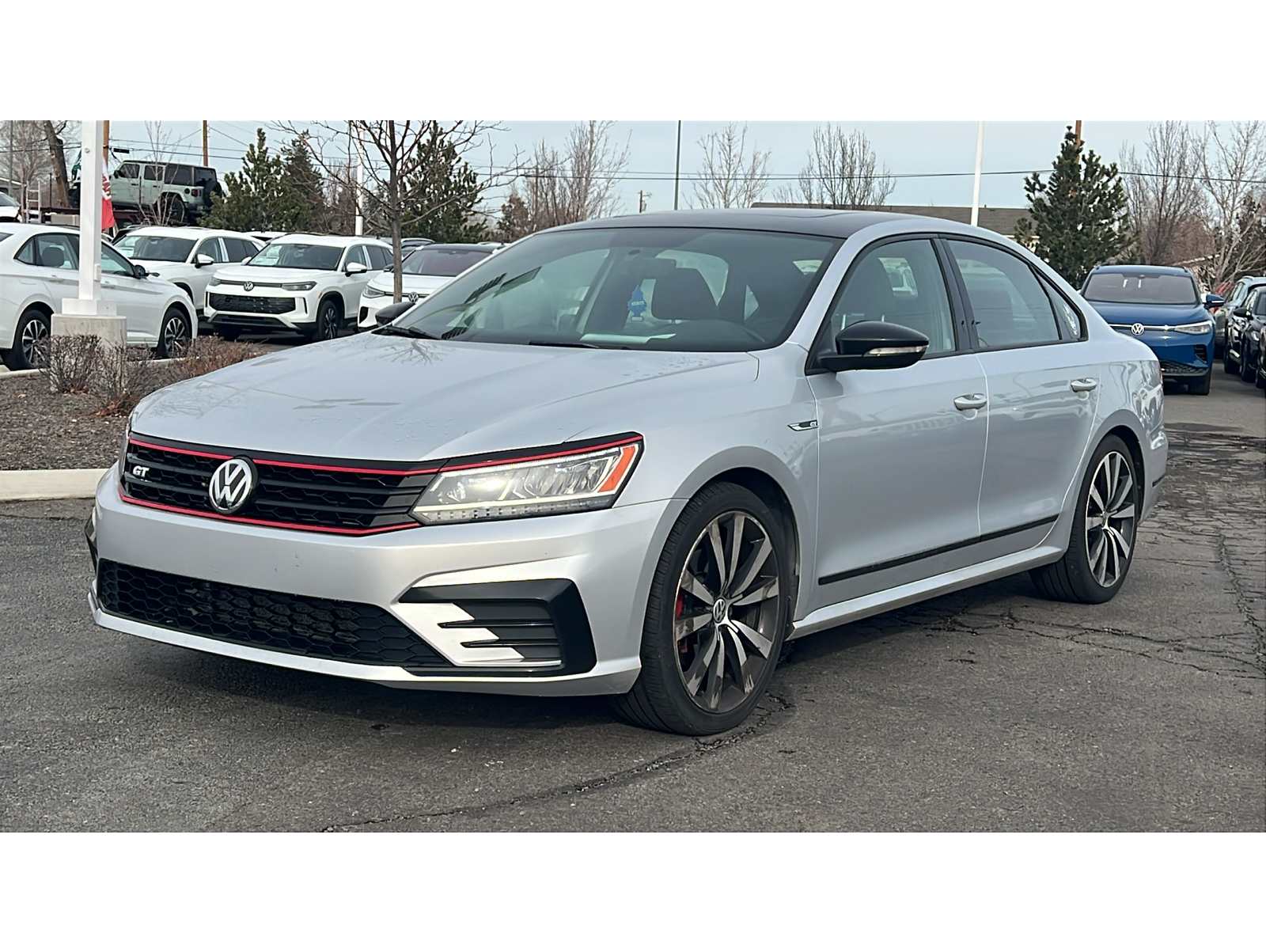 2018 Volkswagen Passat GT's photo