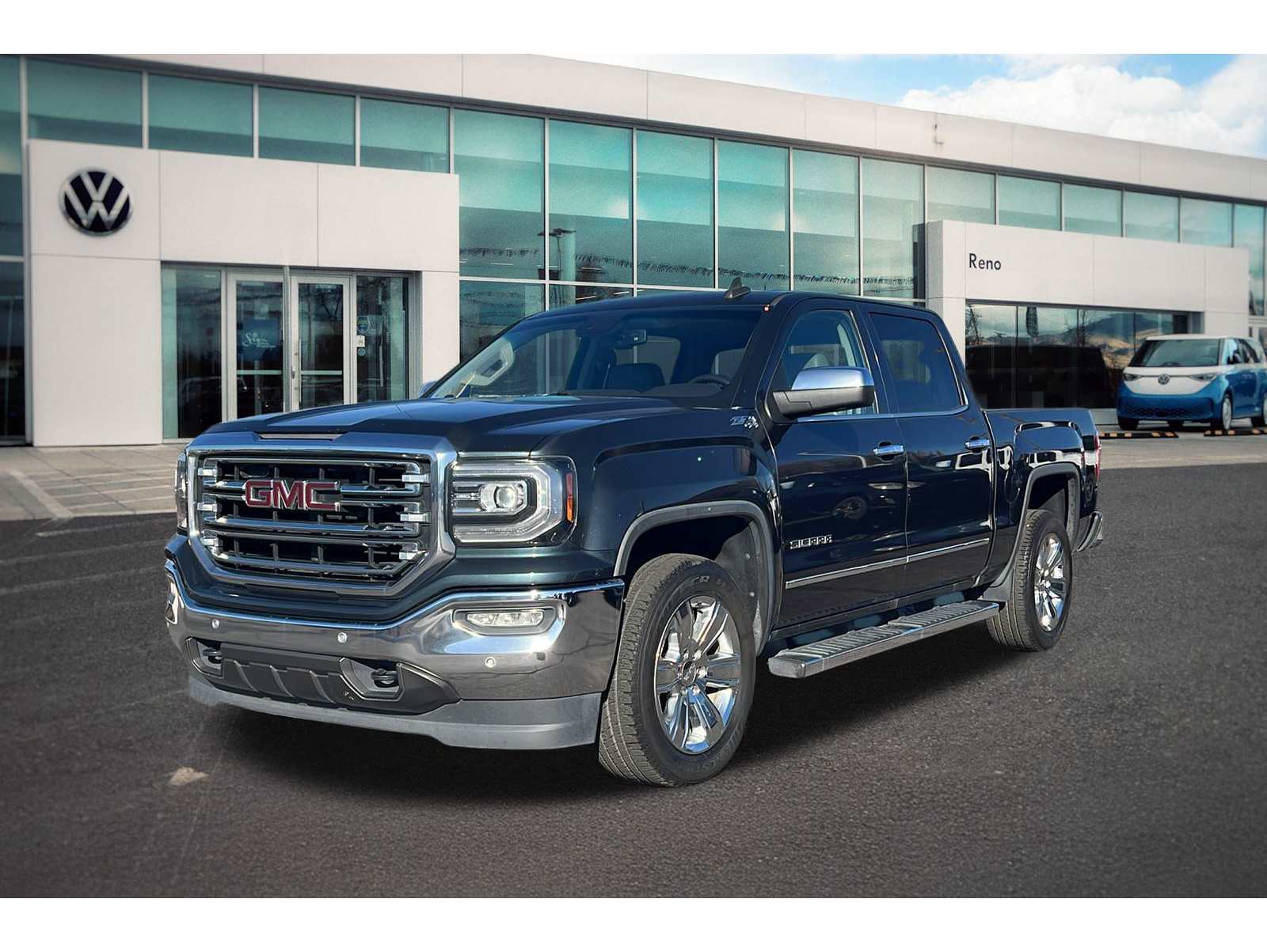 2018 GMC Sierra 1500 SLT's photo