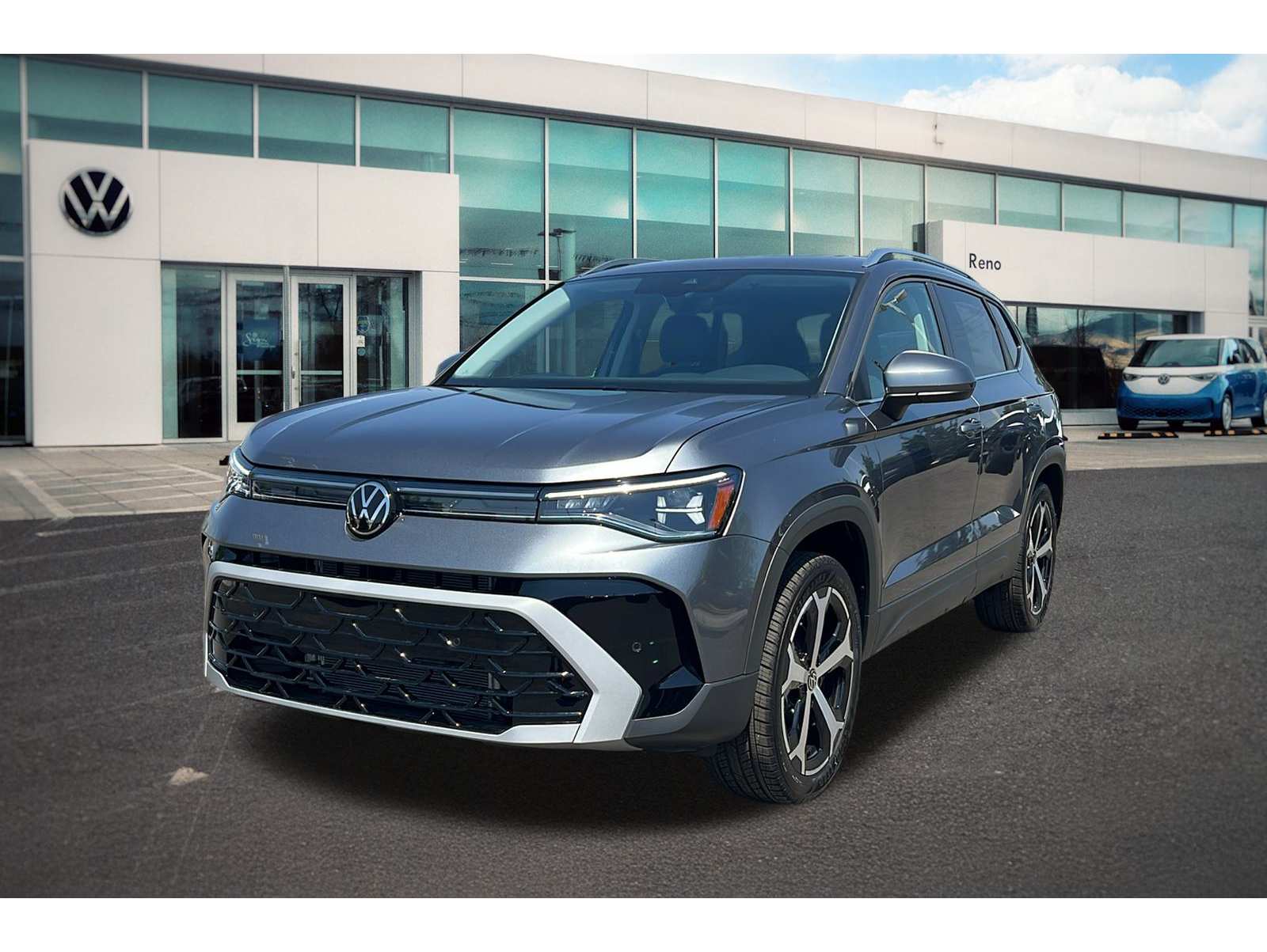 2025 Volkswagen Taos SEL's photo