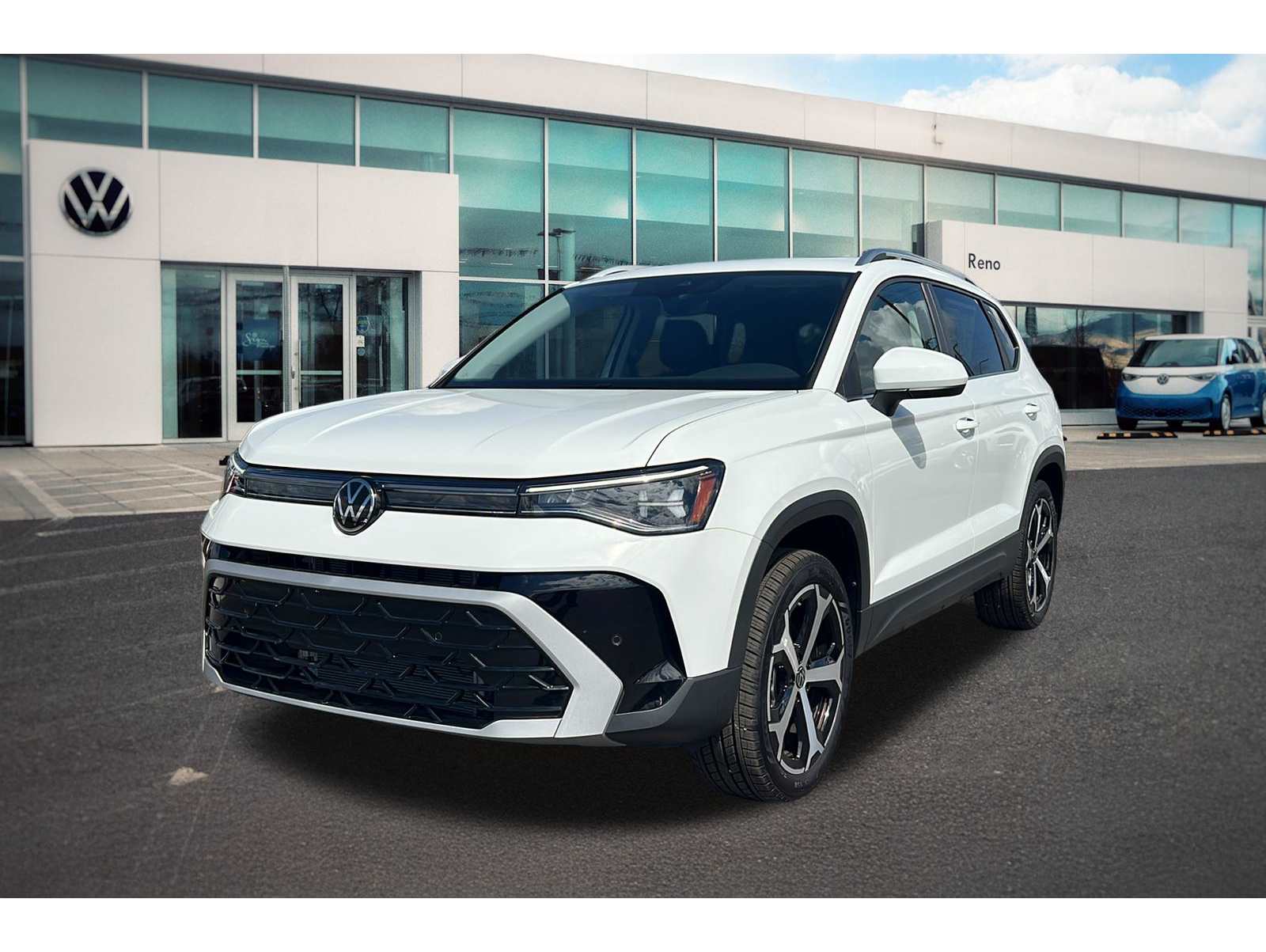 2025 Volkswagen Taos SEL's photo