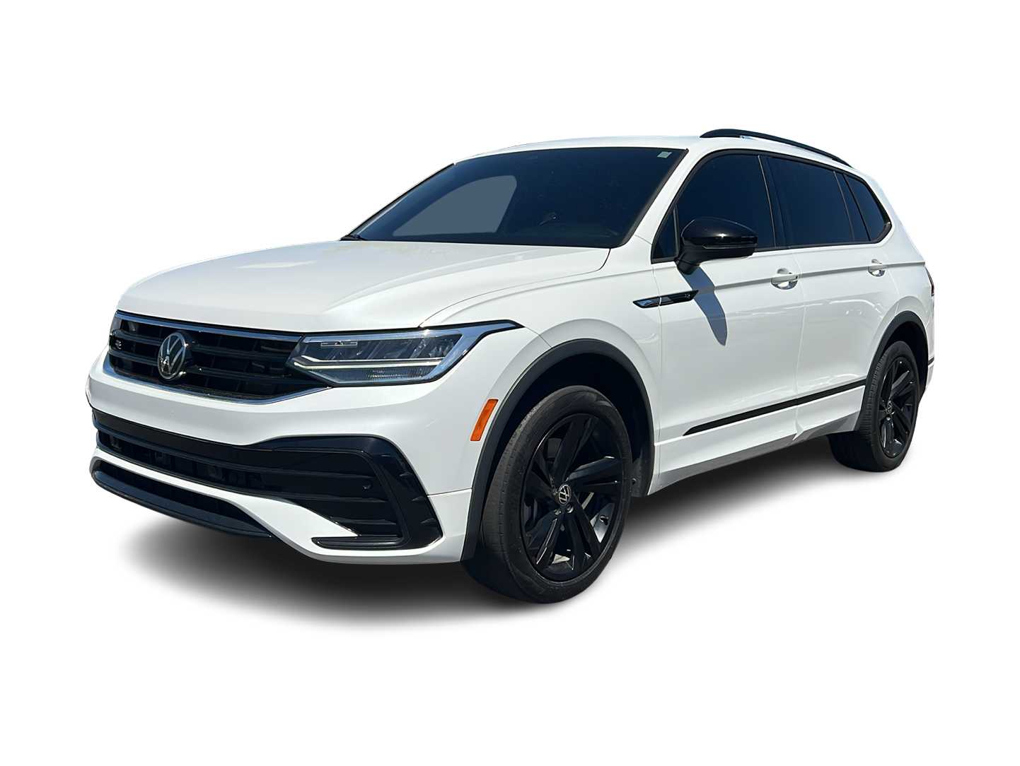Thumbnail: 2024 Volkswagen Tiguan - 1