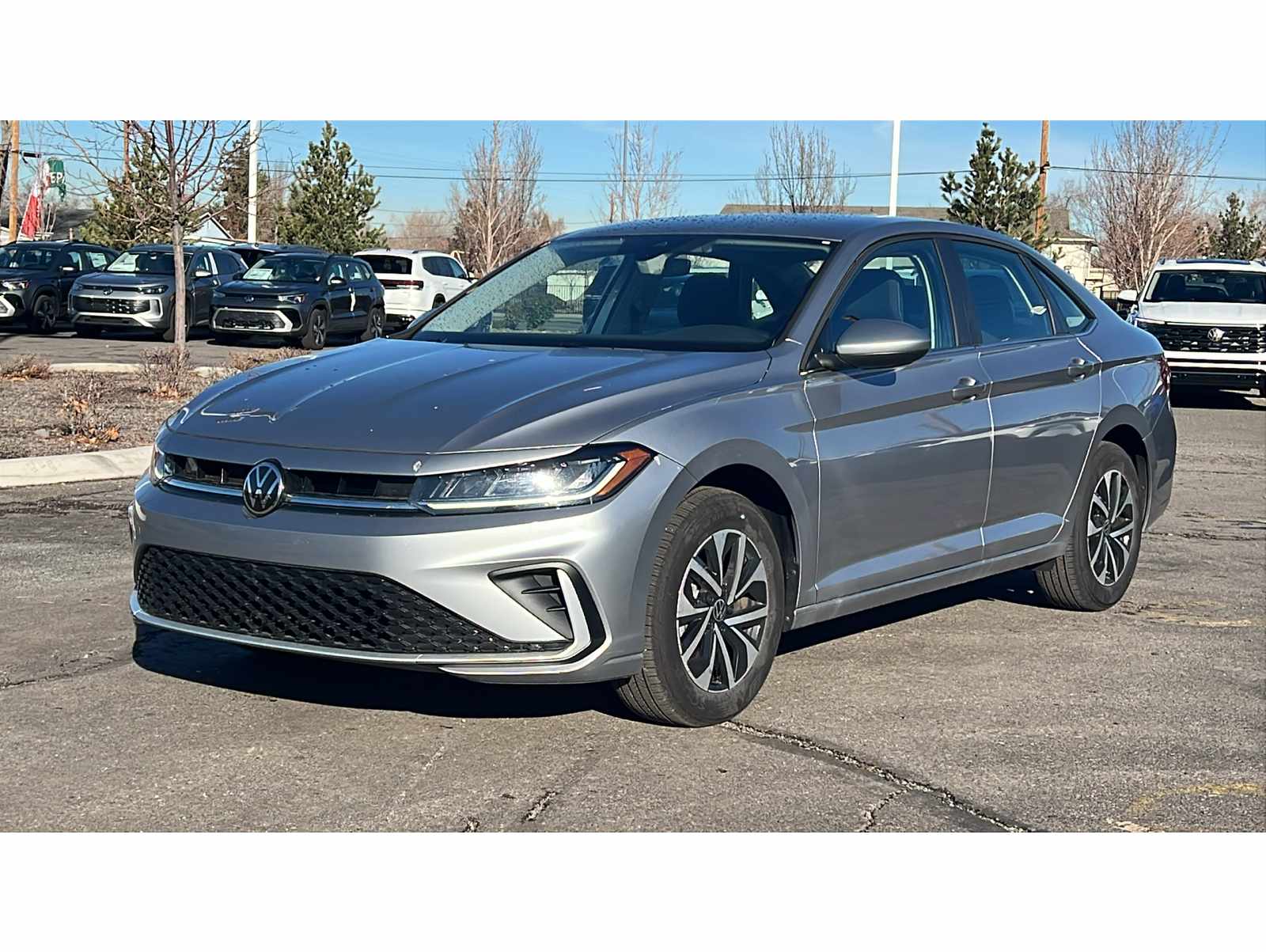 2025 Volkswagen Jetta S's photo