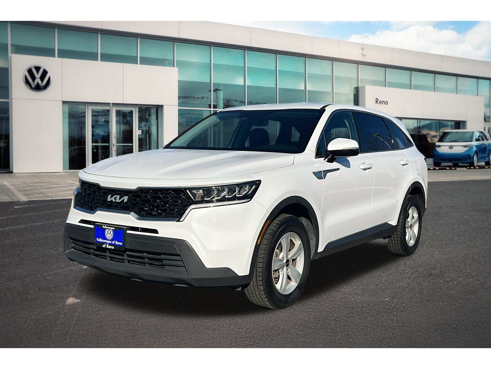 2022 Kia Sorento LX's photo