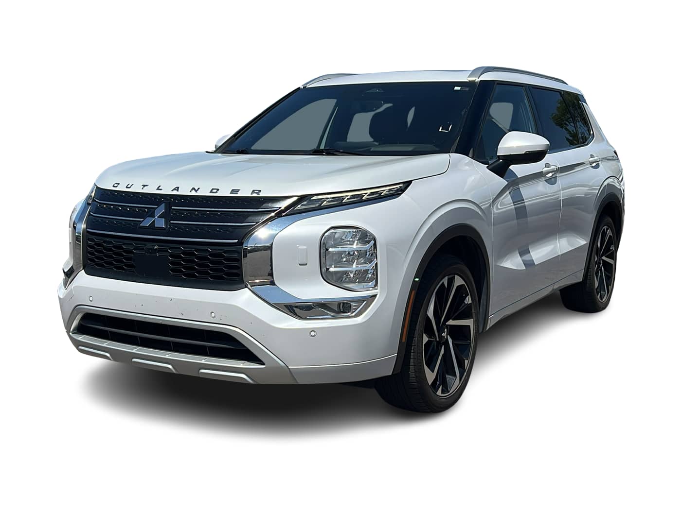 Thumbnail: 2022 Mitsubishi Outlander - 1