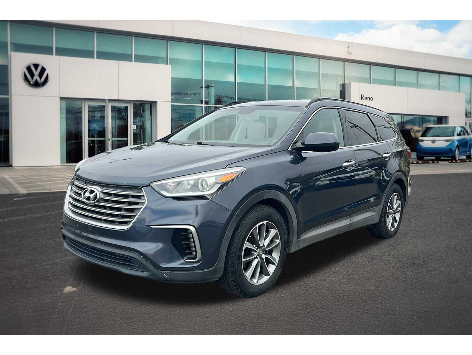 2017 Hyundai Santa Fe SE