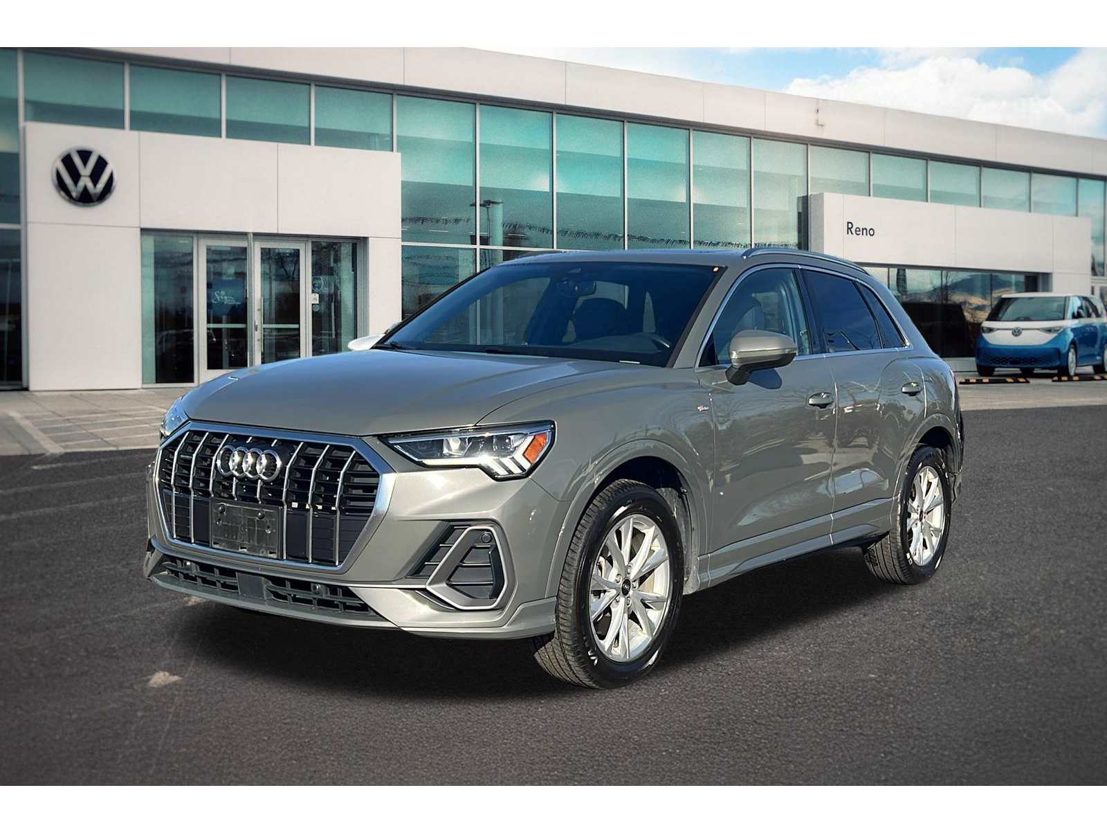 2023 Audi Q3 S Line Premium's photo