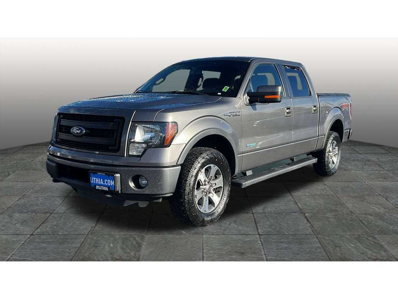 2013 Ford F-150 XL's photo
