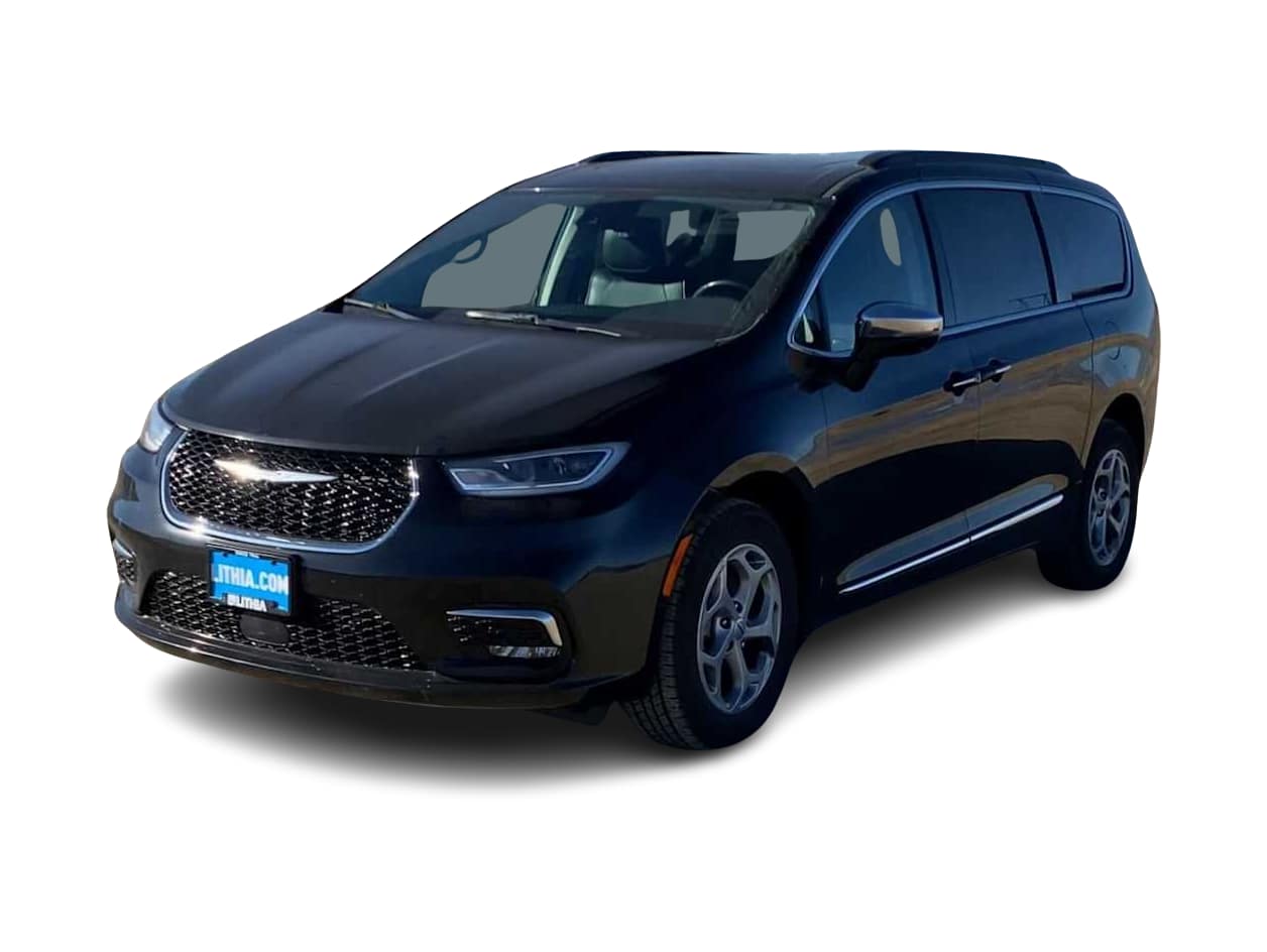 Thumbnail: 2023 Chrysler Pacifica - 1