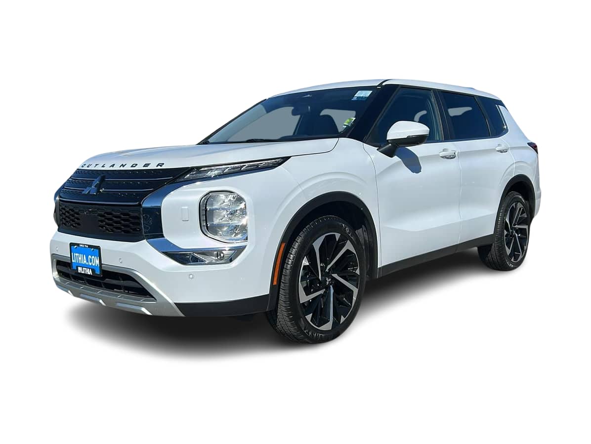 Thumbnail: 2024 Mitsubishi Outlander - 1