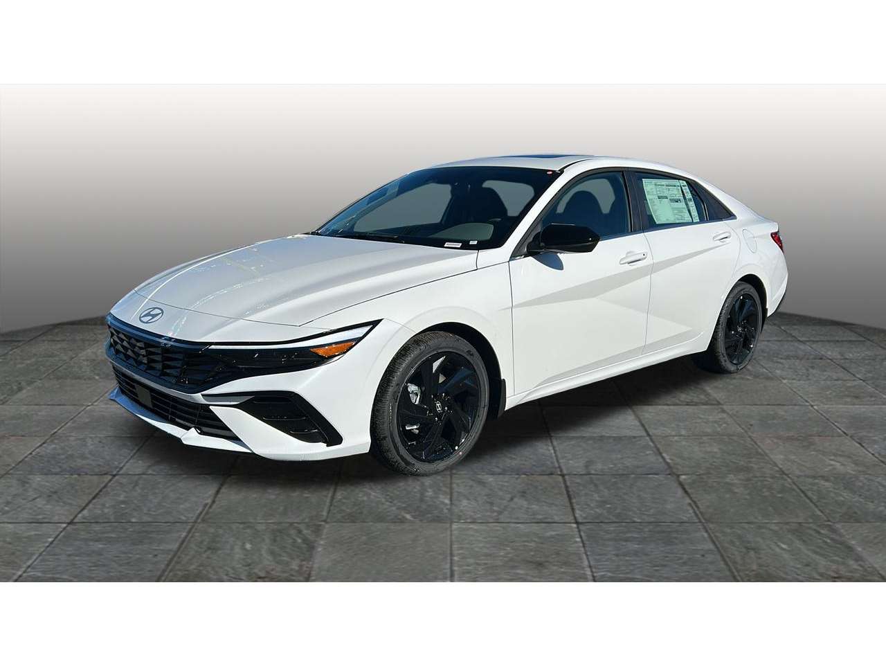 2026 Hyundai Elantra SEL's photo