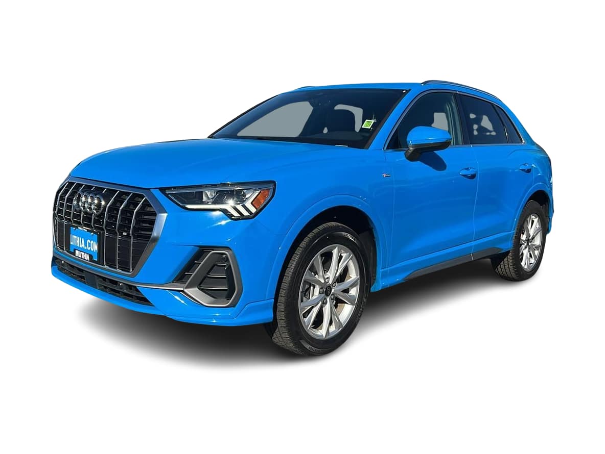 Thumbnail: 2023 Audi Q3 - 1