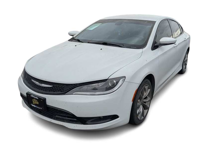 2015 Chrysler 200 S -
                  Klamath Falls, OR