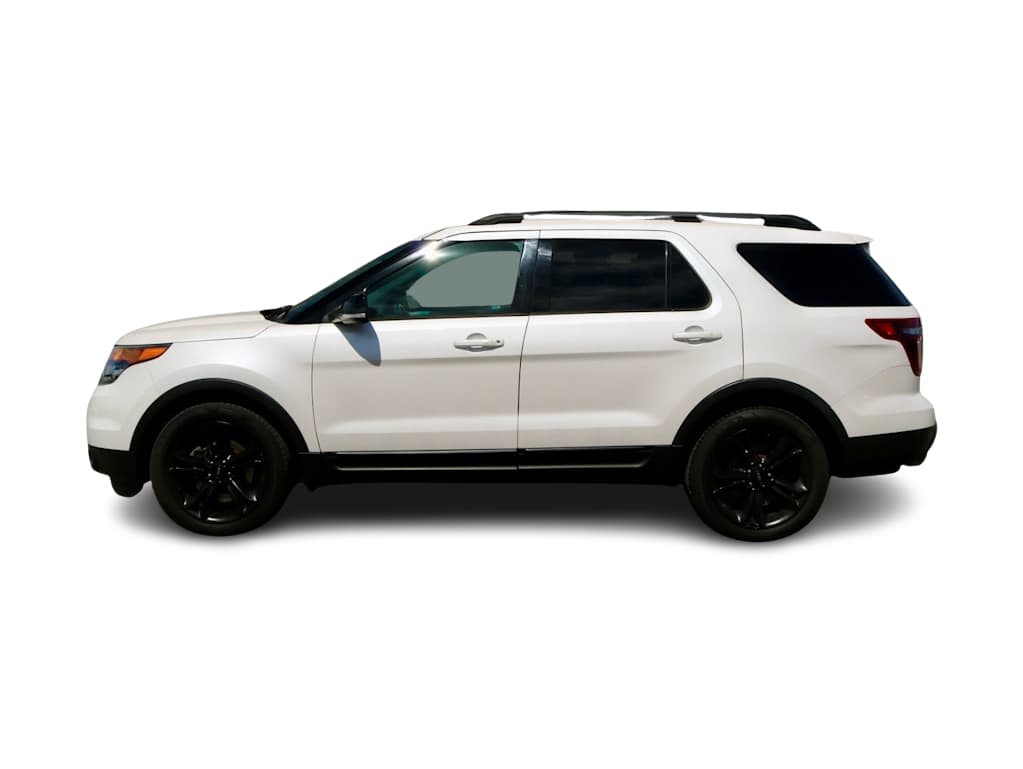 Thumbnail: 2015 Ford Explorer - 1