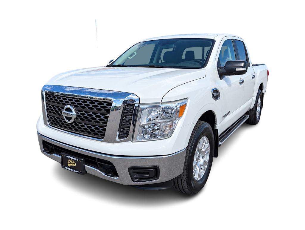 2017 Nissan Titan SV