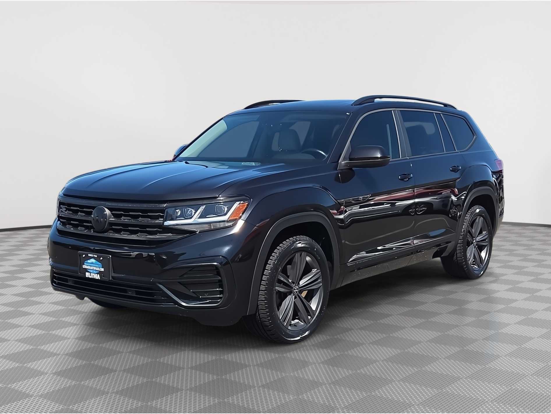 2021 Volkswagen Atlas SE w/Tech R-Line