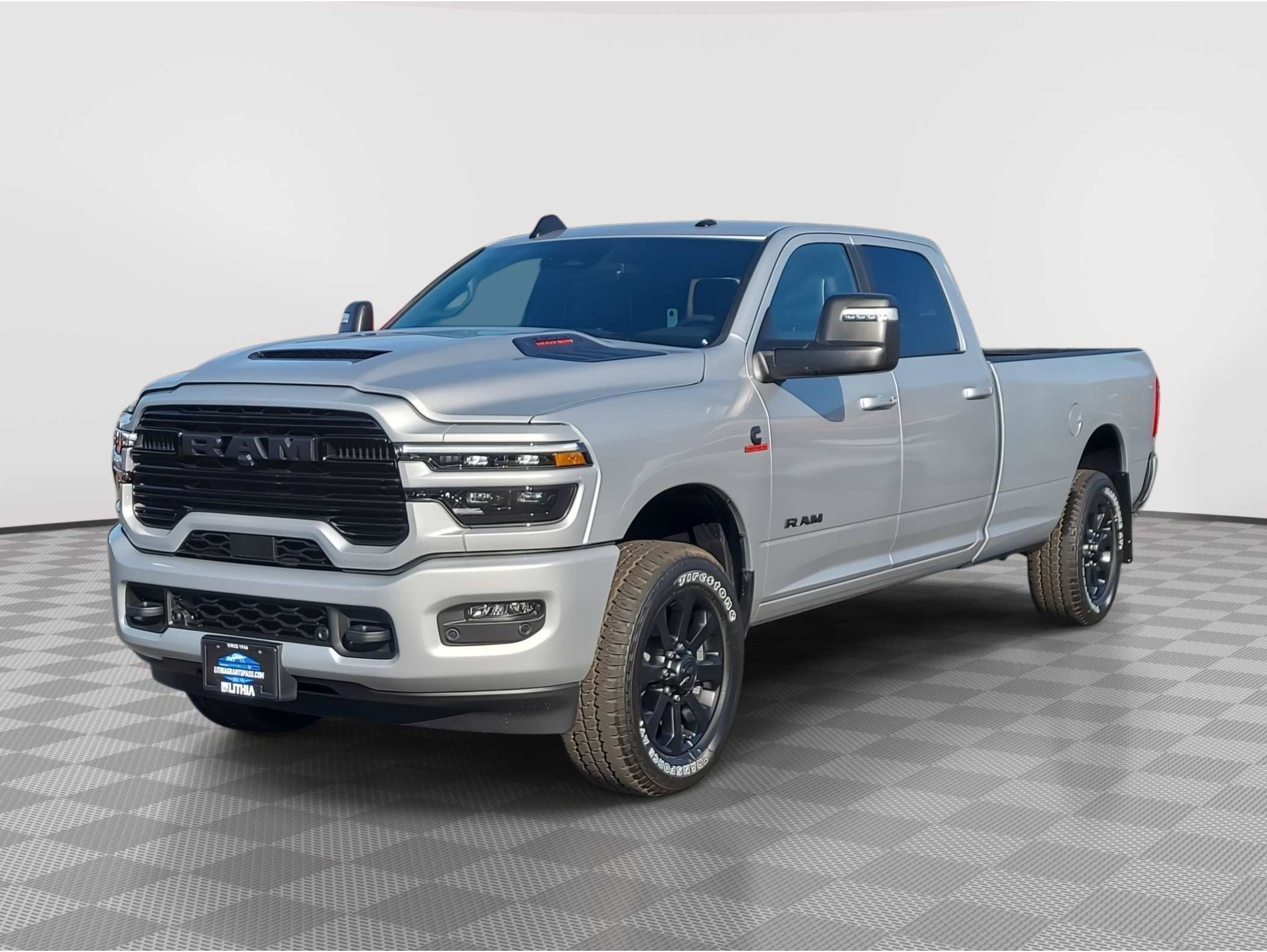 2026 RAM Ram 3500 Pickup Laramie's photo