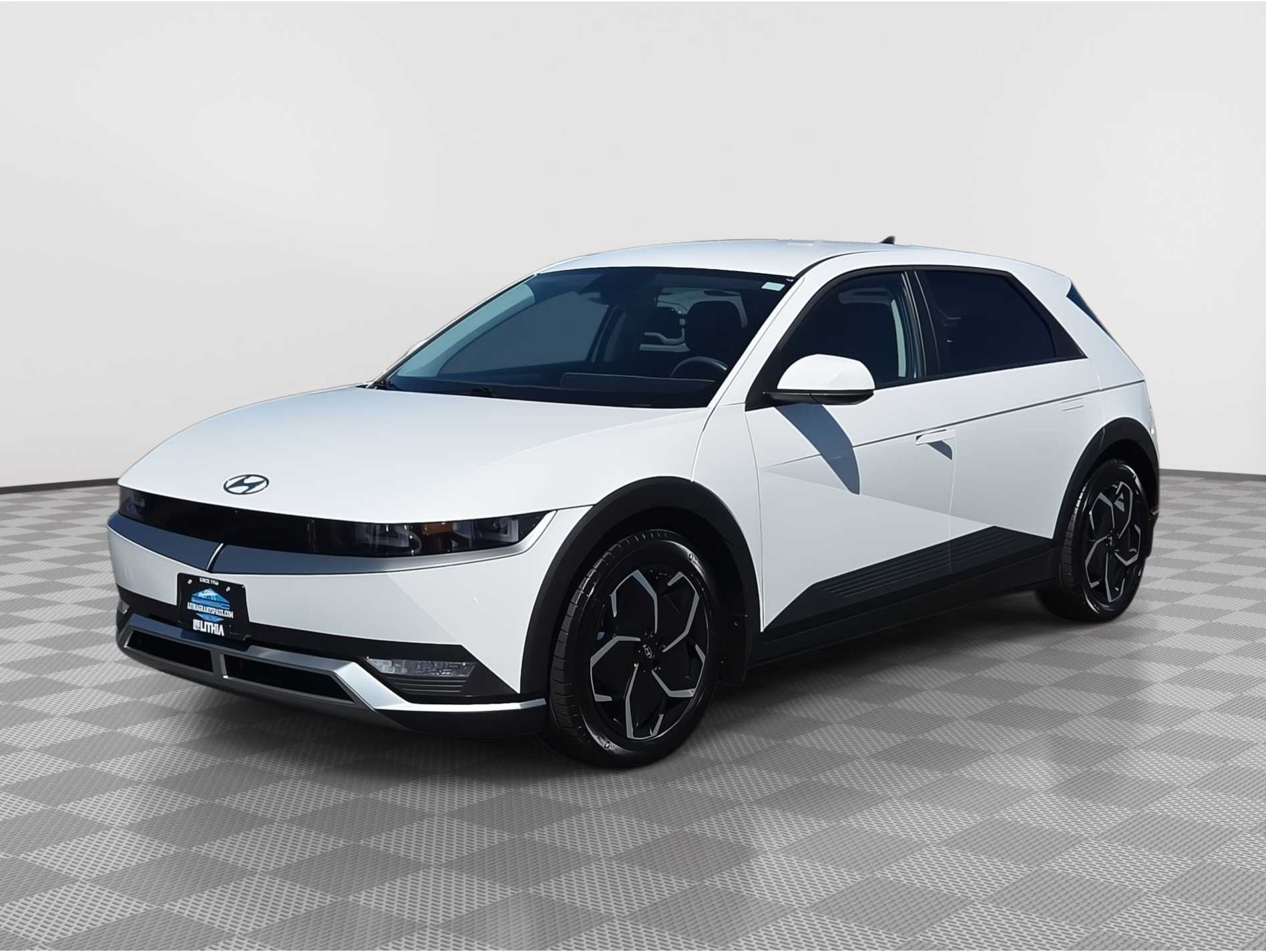2024 Hyundai IONIQ 5 SE
